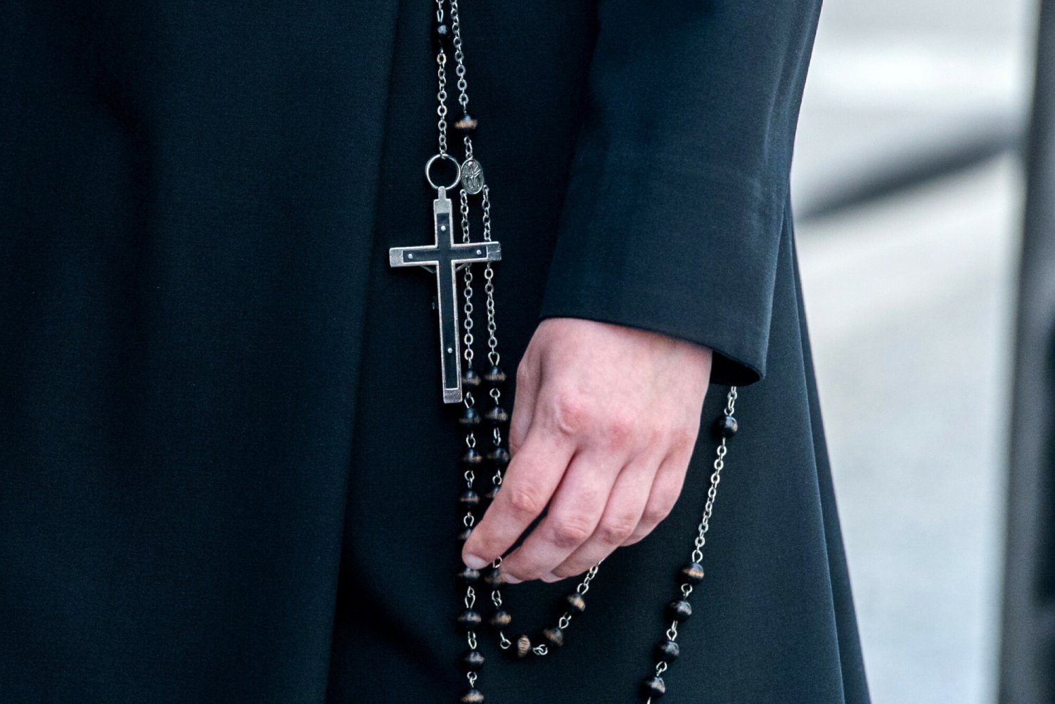 Ksiądz miał handlować narkotykami. Kuria komentuje: Bardzo przykra sytuacja