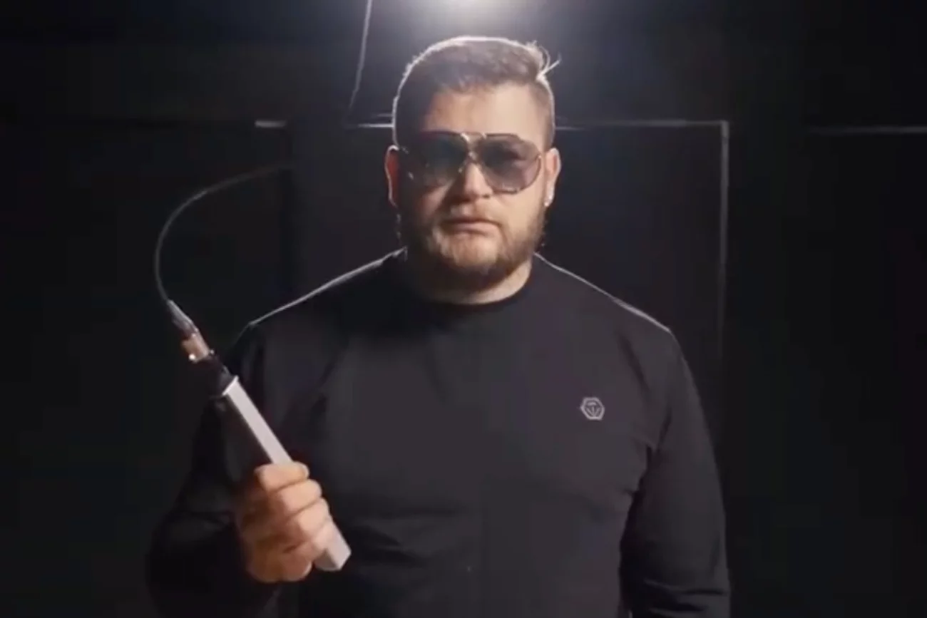 Paweł Fajdek został raperem. Lekkoatleta nagrał utwór z Peją