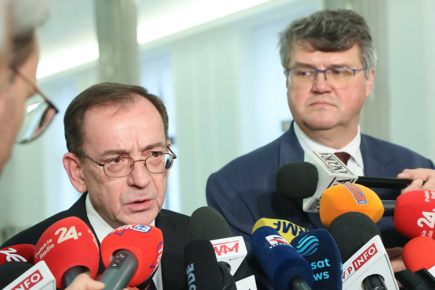 Kamiński i Wąsik znów przyszli do Sejmu. Zaatakowali stację TVN.