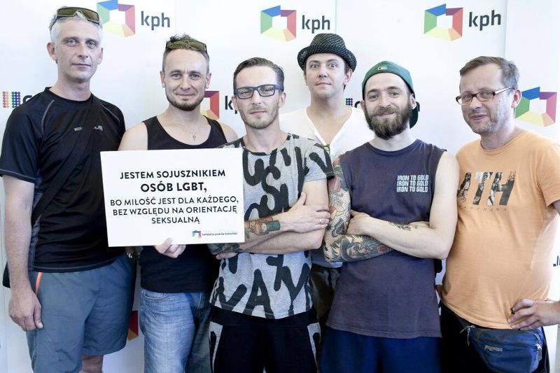 Lao Che wspiera akcję KPH "Ramię w ramię po równość".