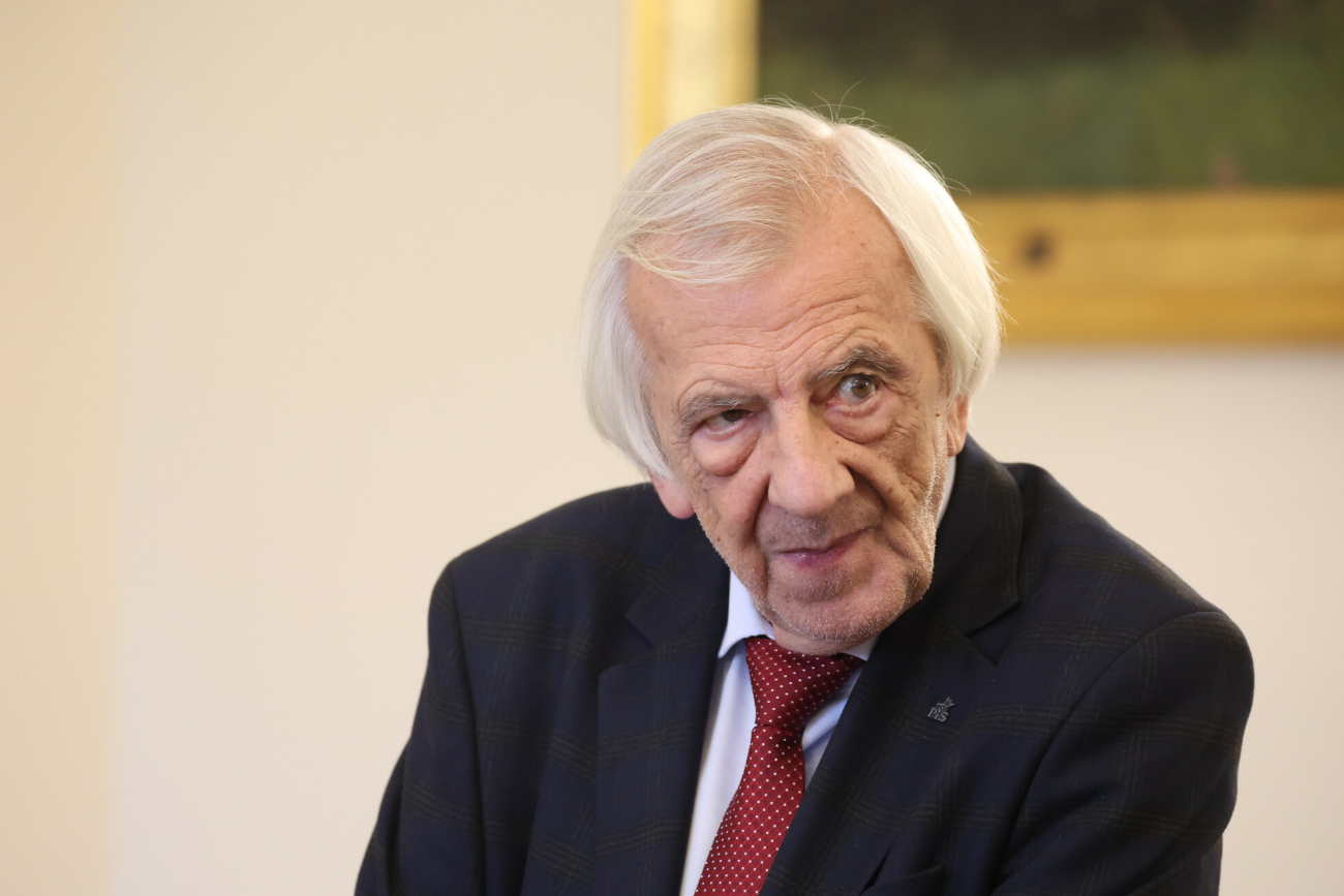 Terlecki zdradza, dlaczego posłowie i senatorowie PiS spotkali się na Nowogrodzkiej w Warszawie.