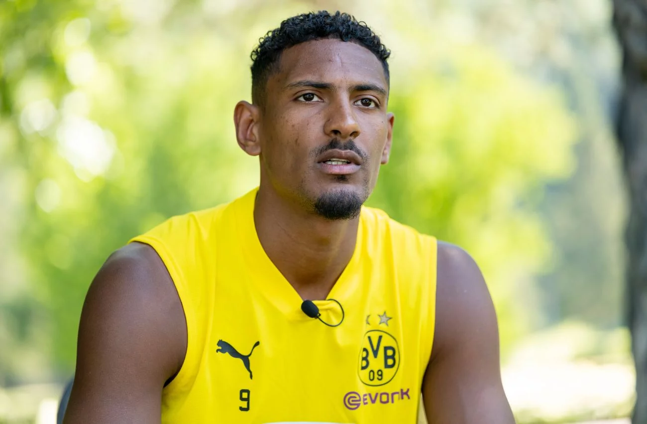 Dramat gwiazdora Borussii Dortmund Sebastiena Hallera. Lekarze wykryli guza, piłkarz wrócił do Niemiec
