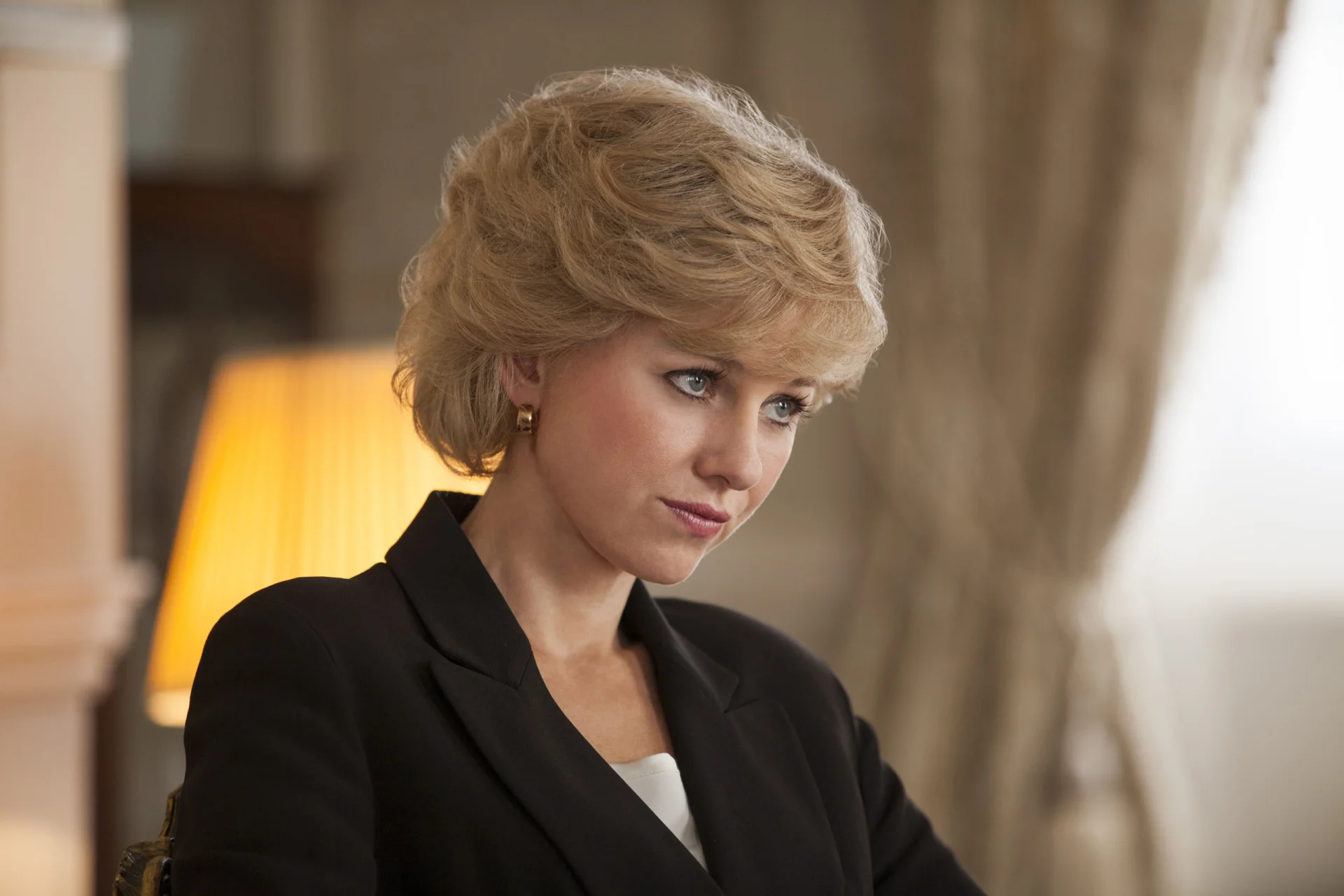 Naomi Watts jako księżna Diana