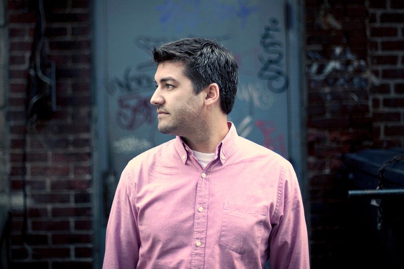 "Różowy kolor dla panów. Czy aby na pewno taki niemęski?". Oto jest pytanie.