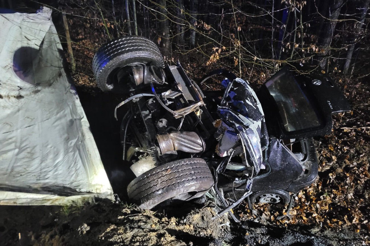 Trzech mężczyzn zginęło w tragicznym wypadku pod Lublińcem.