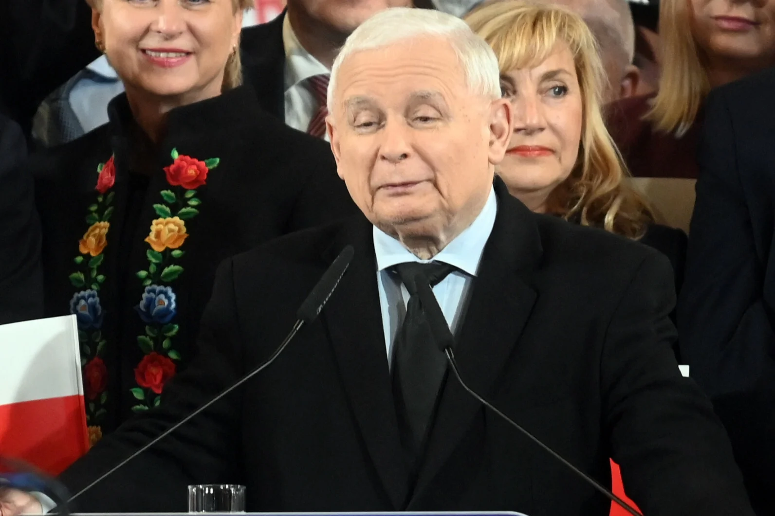 PiS nadal liczy na samodzielną większość. Ujawniono, o jakim wyniku mówimy.