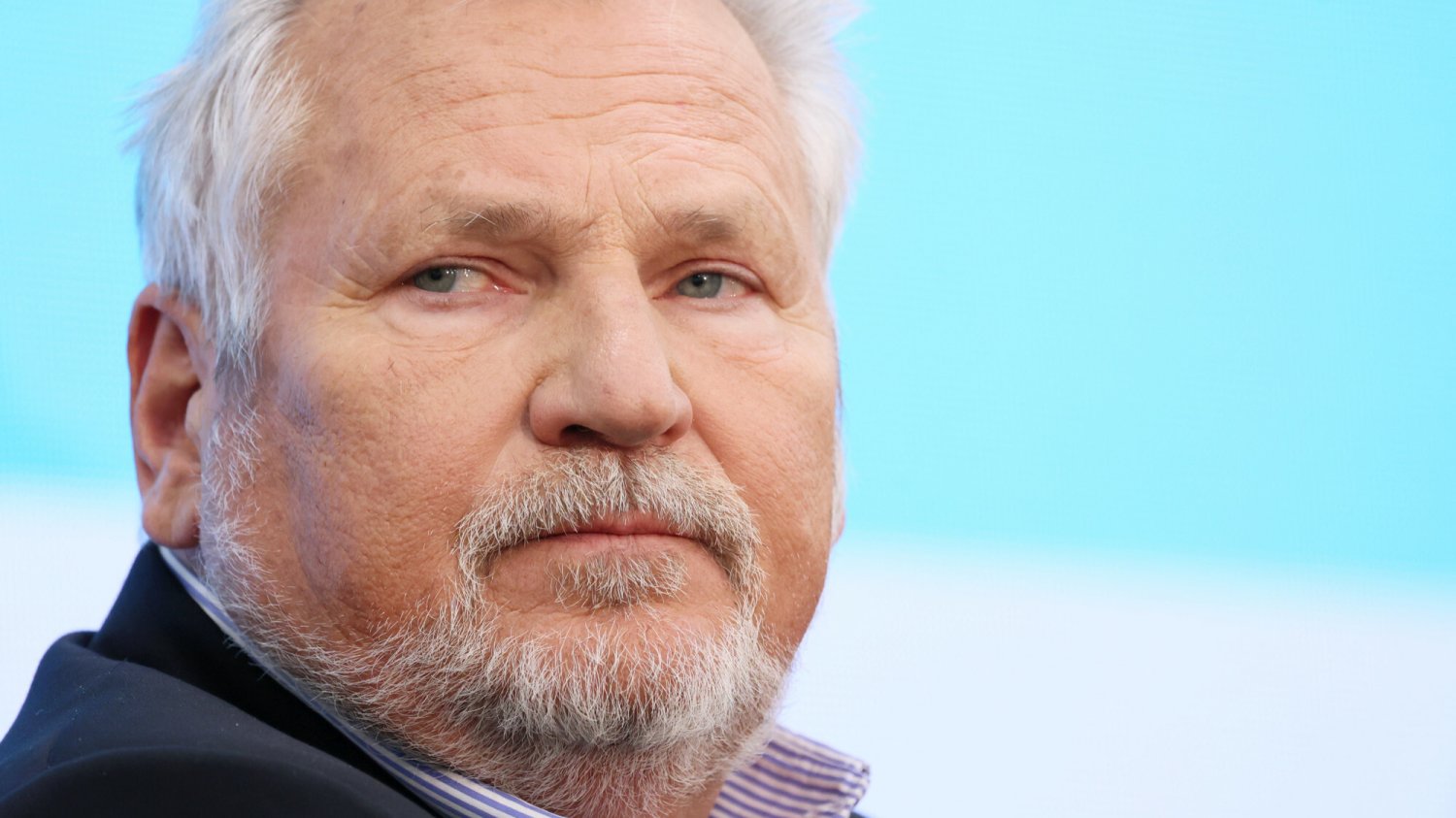 Aleksander Kwaśniewski odniósł się do sytuacji związanej ze znalezieniem rosyjskiej rakiety pod Bydgoszczą.