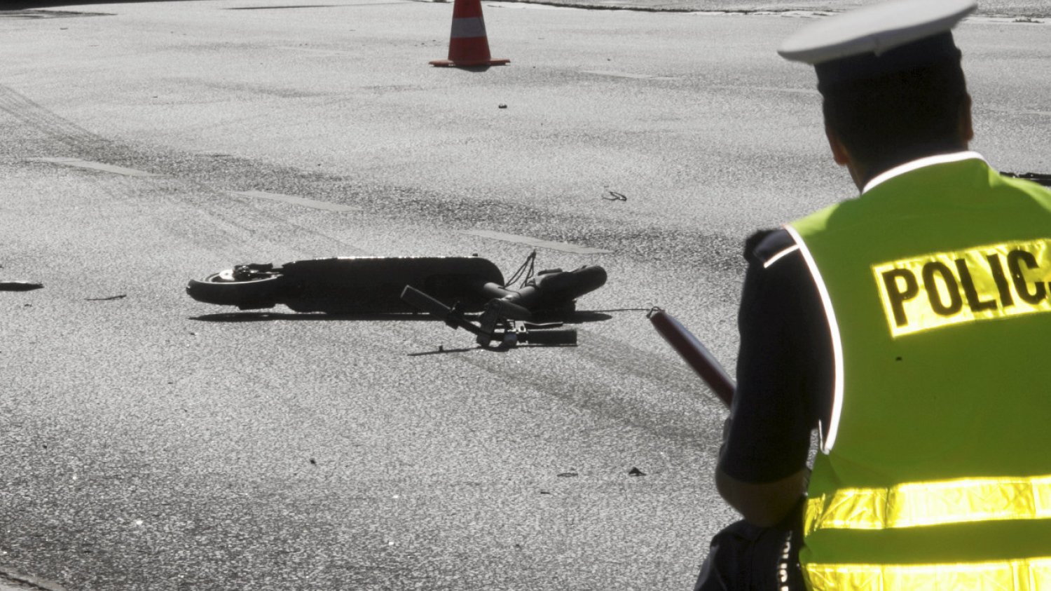 Tragedia na Pomorzu. Nie żyje 13-latek, który miał wypadek na hulajnodze elektrycznej Wypadek w Sierakowicach. 13-latek nie żyje po upadku z hulajnogi