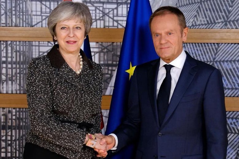 Nowy plan Donalda Tuska ma pomóc Brytyjczykom, którzy nie mogą się dogadać ws. brexitu.