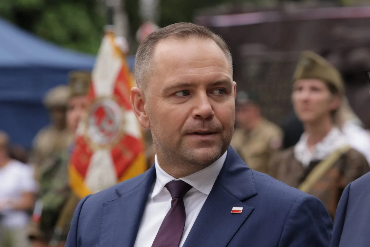 Niemiecki dziennik o wecie Nawrockiego ws. Ukrainy: Idzie na rękę Putinowi "Zaproszenie dla Rosji do agresji na Polskę". W Niemczech mocno krytykują Nawrockiego
