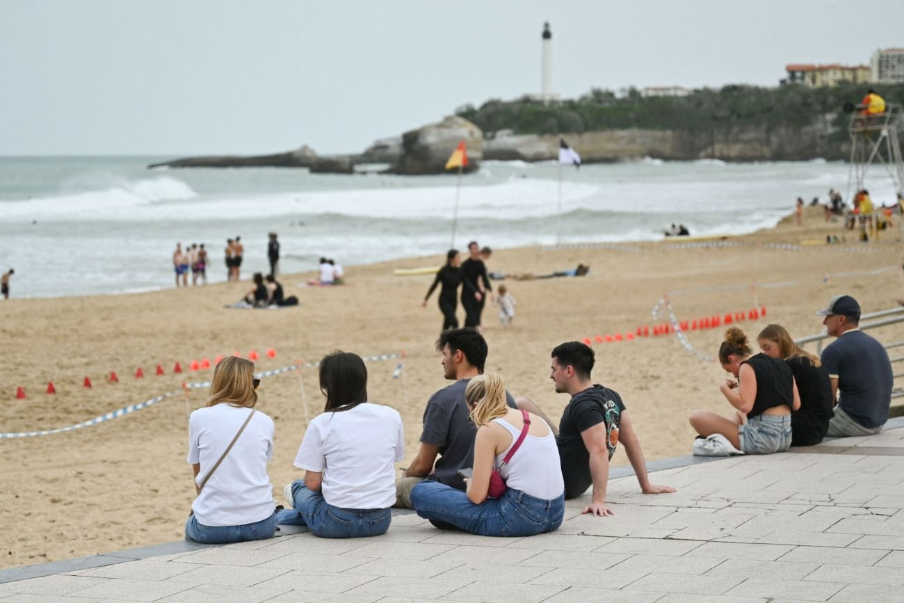 Wakacje w Hiszpanii i Francji mogą zepsuć toksyczne algi