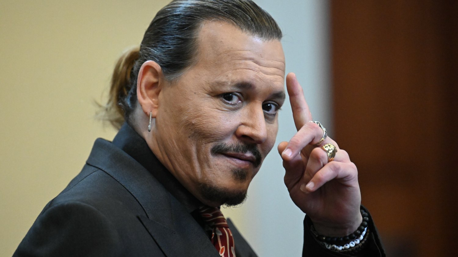 Johnny Depp w sądzie Johnny Depp w sądzie