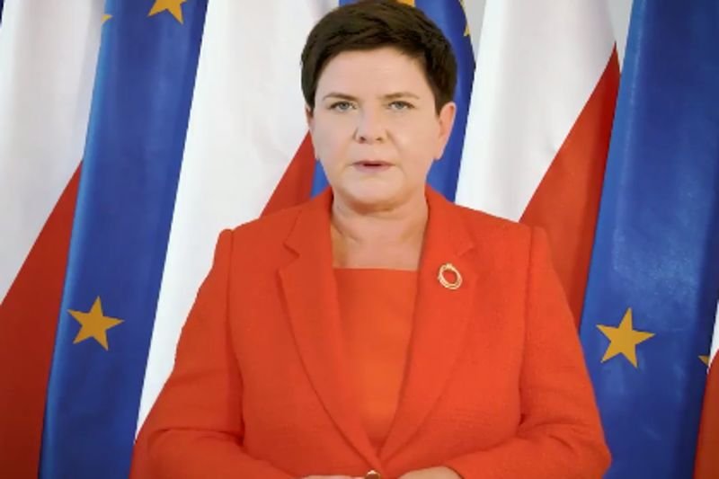 Premier Szydło krytycznie odniosła się do protestów przeciwko reformom sądownictwa, nazywając je "dobrze opłaconą akcją"