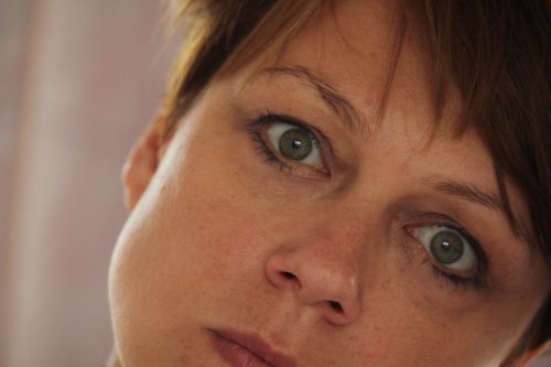 Pisarka Sylwia Kubryńska stanęła w obronie Natalii Przybysz. "Kamienowanie Natalii powinno trafić do biblijnych przypowieści"