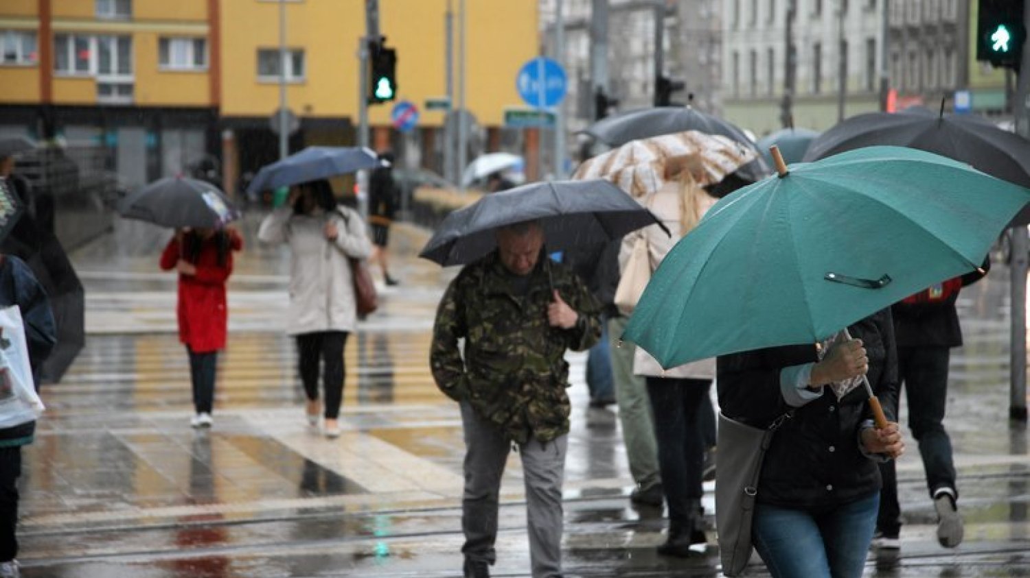 Kwiecień będzie bardziej deszczowy niż w poprzednich latach. Pogoda długoterminowa IMGW na kwiecień 2021. Wiosna będzie deszczowa