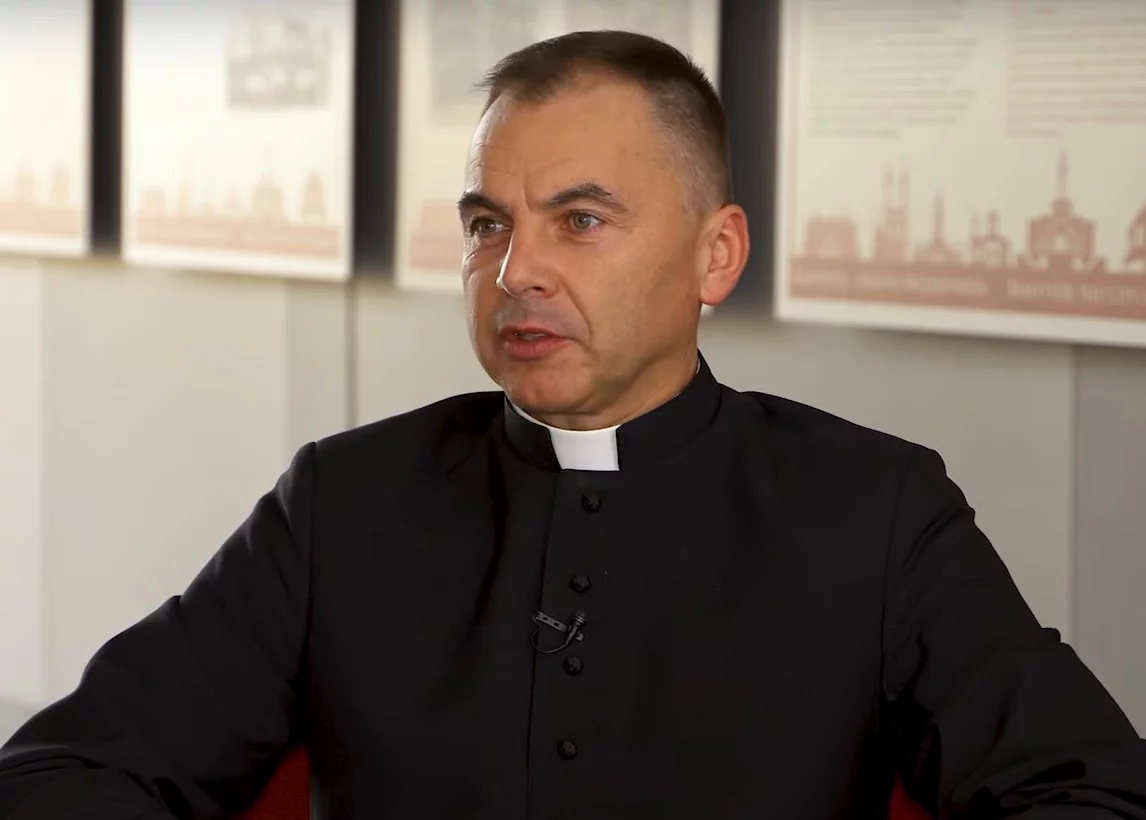 Wokół ks. Dębskiego jest wiele kontrowersji.