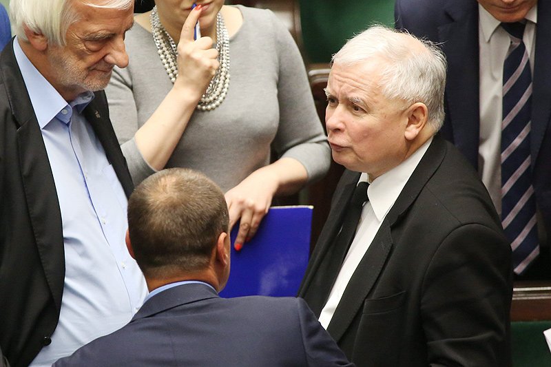 Paweł Kukiz chyba już przestał udawać opozycję...