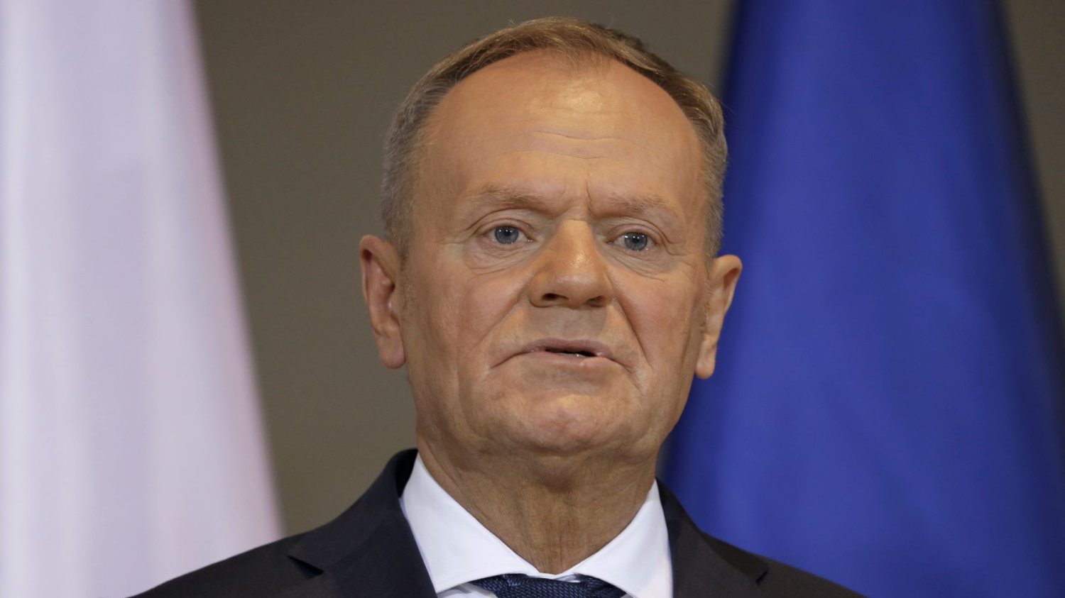 Weto Nawrockiego ws. SAFE. Tusk zareagował błyskawicznie Premier RP Donald Tusk
