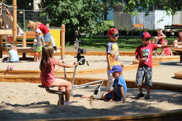 Dziś na jedną Polkę przypada średnio 1,3 dziecka