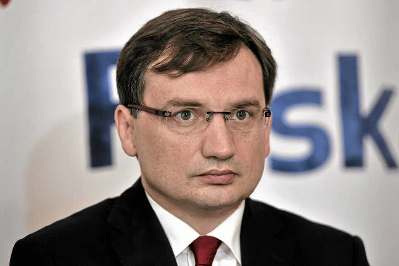 Zbigniew Ziobro porównuje PO do mafii i zapowiada wniosek o skrócenie kadencji Sejmu.