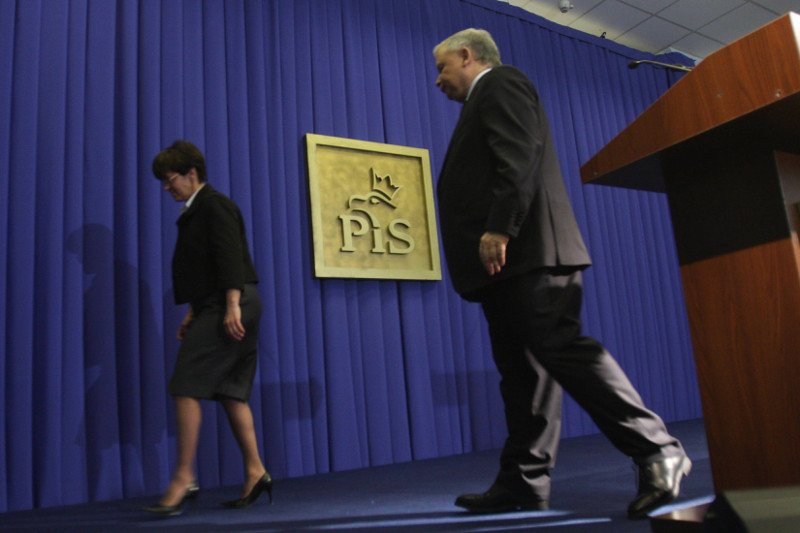 Joanna Kluzik-Rostkowska i prezes PiS Jarosław Kaczyński w 2009 roku. Rok później posłanka została wyrzucona z PiS.