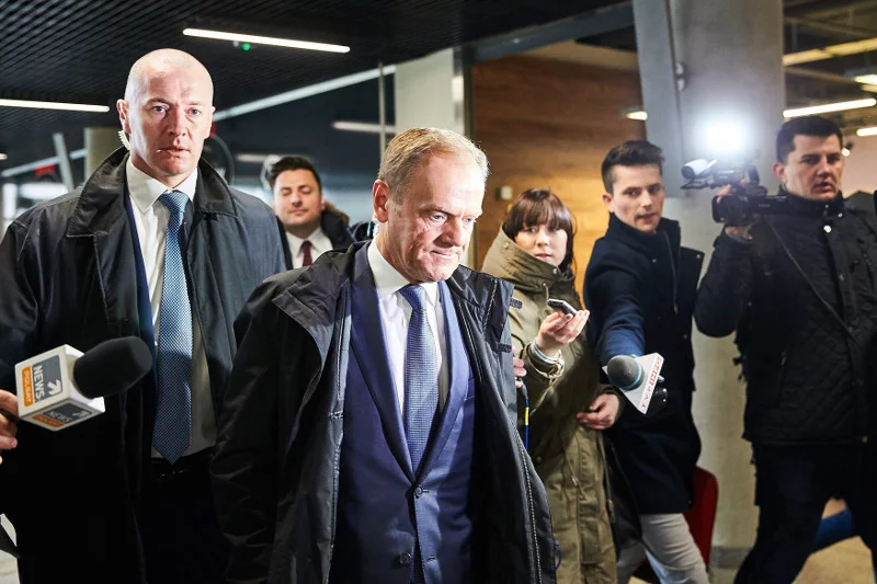 Donald Tusk odnotował internetową "aktywność" nowej konsul.