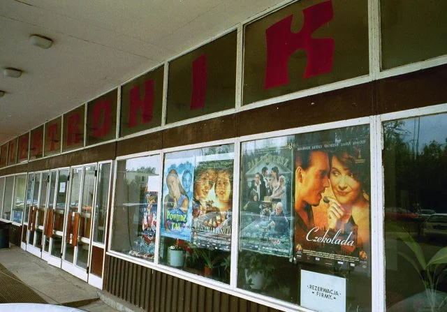 Kino Elektronik, Warszawa, 2001 rok