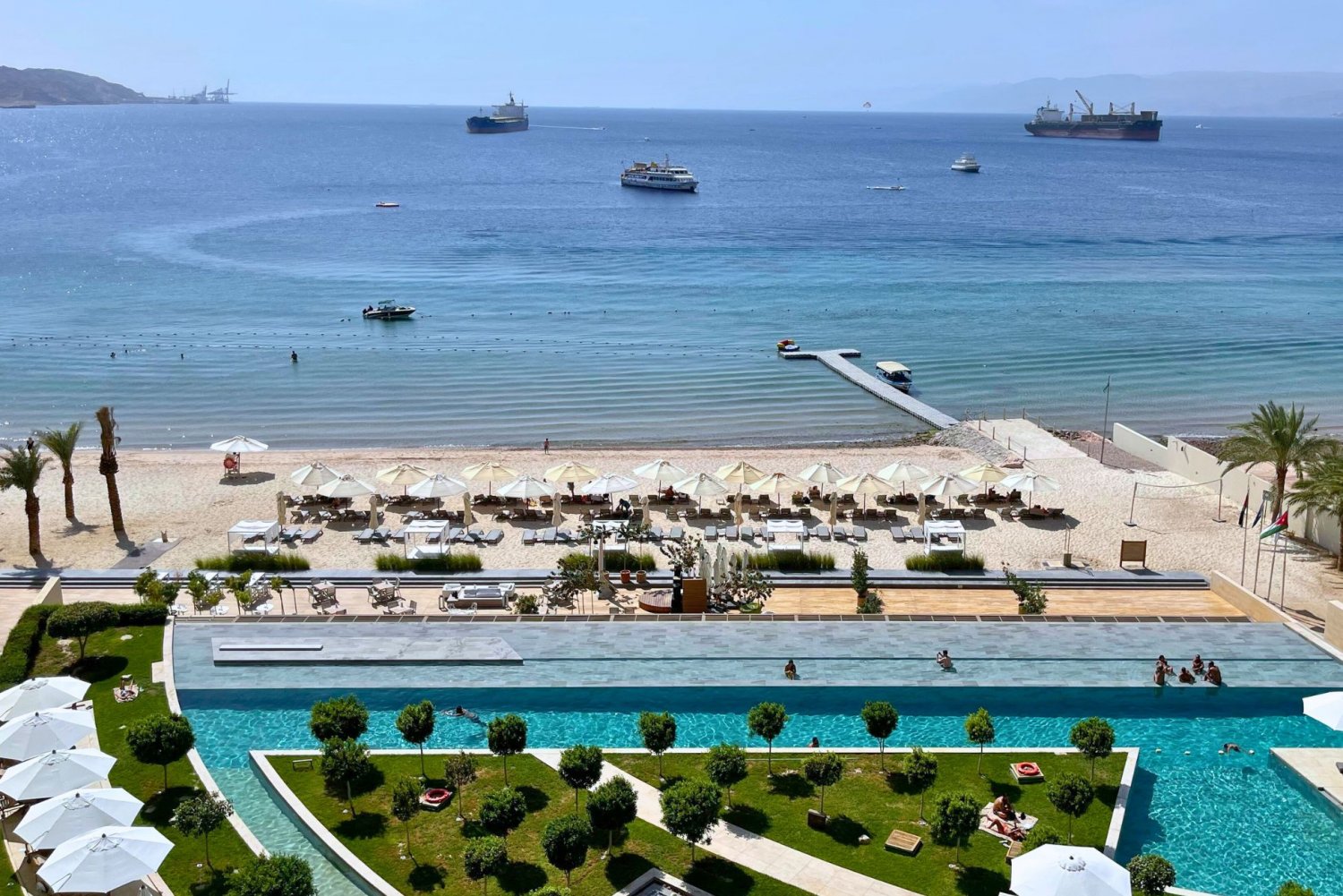 Tu nie wyganiają turystów. Wręcz przeciwnie – dopłacają, by tylko przyjechali