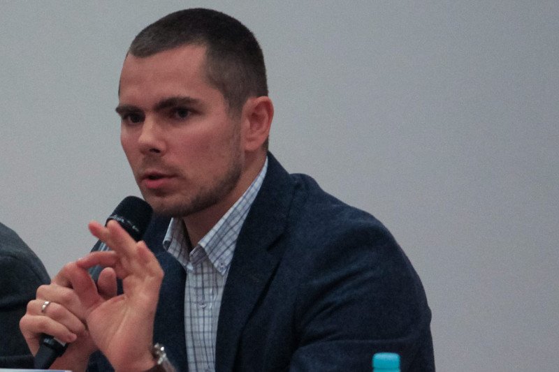 Piotr Zychowicz ostrzega czytelnika, że ma konserwatywne poglądy, a mimo to zabrał się za mit Żołnierzy Wyklętych. Porównał ich do żydowskich powstańców z ŻOB!