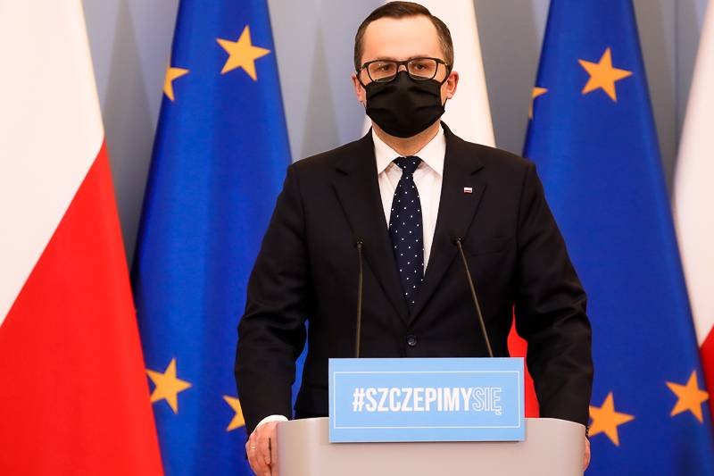 Wiceminister Marcin Horała na konferencji prasowej w poniedziałek poinformował, że ujednolicone zostały zasady kwarantanny.
