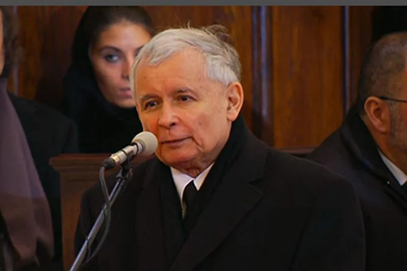 Jarosław Kaczyński przemówił na pogrzebie Jadwigi Kaczyńskiej