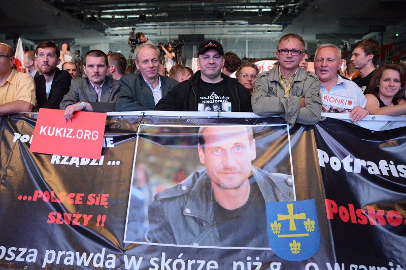 Paweł Kukiz może mieć problem z utrzymaniem "w kupie' swoich posłów