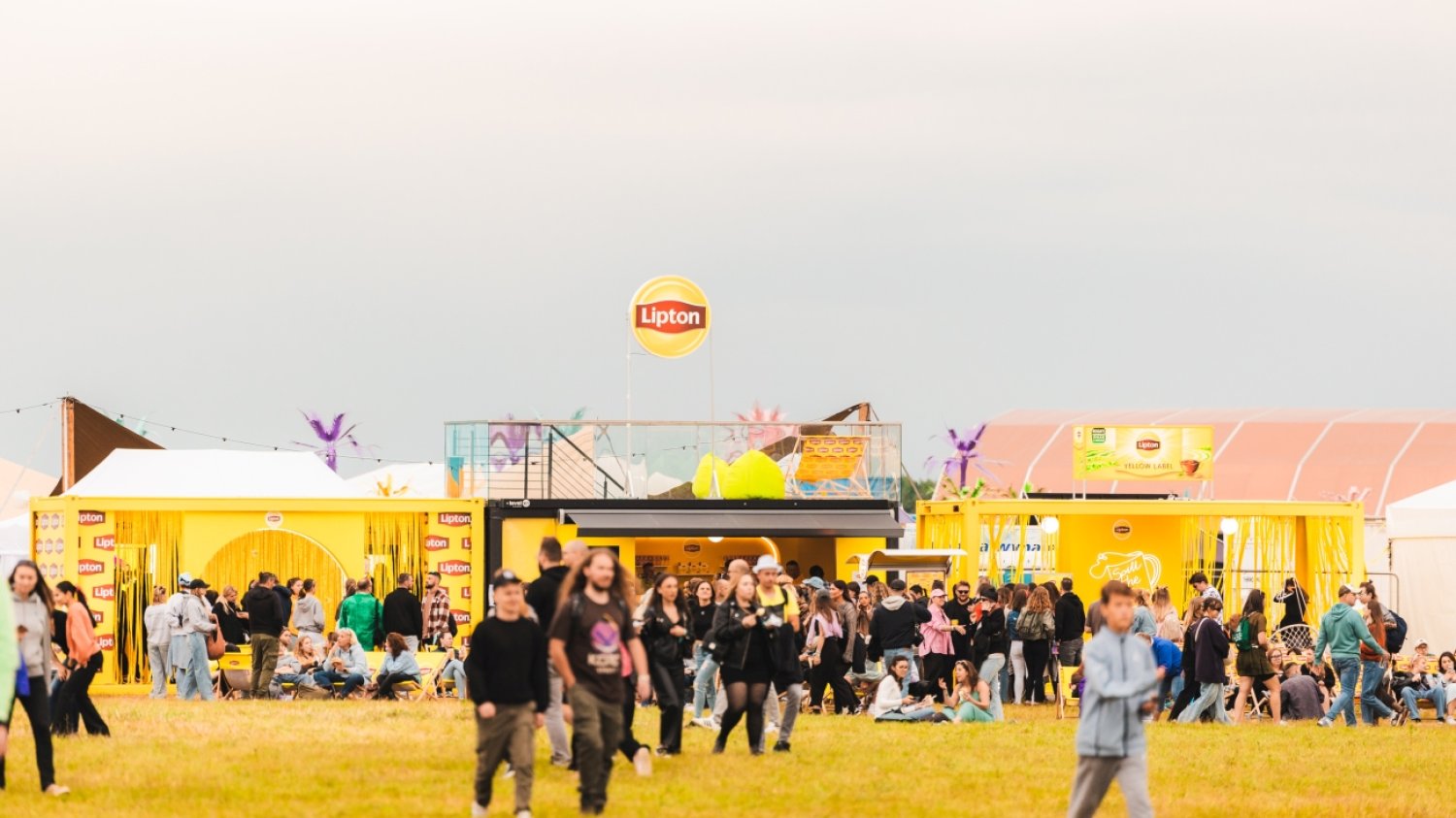 Tegoroczny Open'er Festival odbył się 3-6 lipca w Gdyni na lotnisku Gdynia-Kosakowo. Jedną z atrakcji festiwalu muzycznego była specjalna strefa marki Lipton.