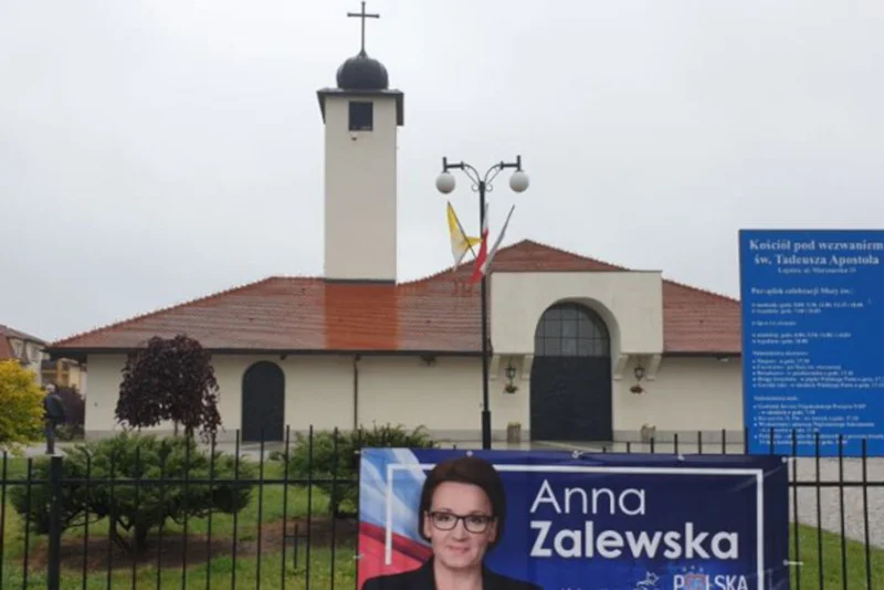 Portal tulegnica.pl zbadał, jak u nich wygląda kampania wyborcza na kościołach.