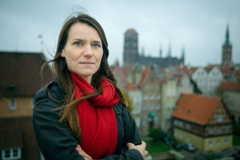 Posłanka PO Agnieszka Pomaska ujawniła esemesy, jakie dostała po wtorkowym wydaniu "Wiadomości".