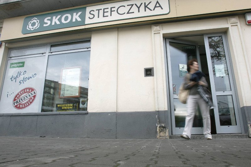 Klienci SKOK-ów nie boją się utraty pieniędzy. Nie wierzą w to, że Kasy spółdzielczo-kredytowe upadną.