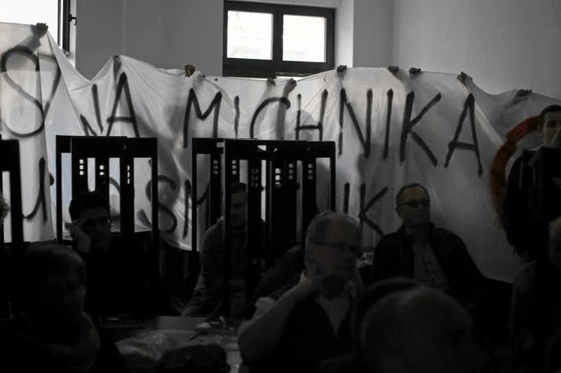 Narodowcy przerwali w tym roku między innymi wykład Adama Michnika.