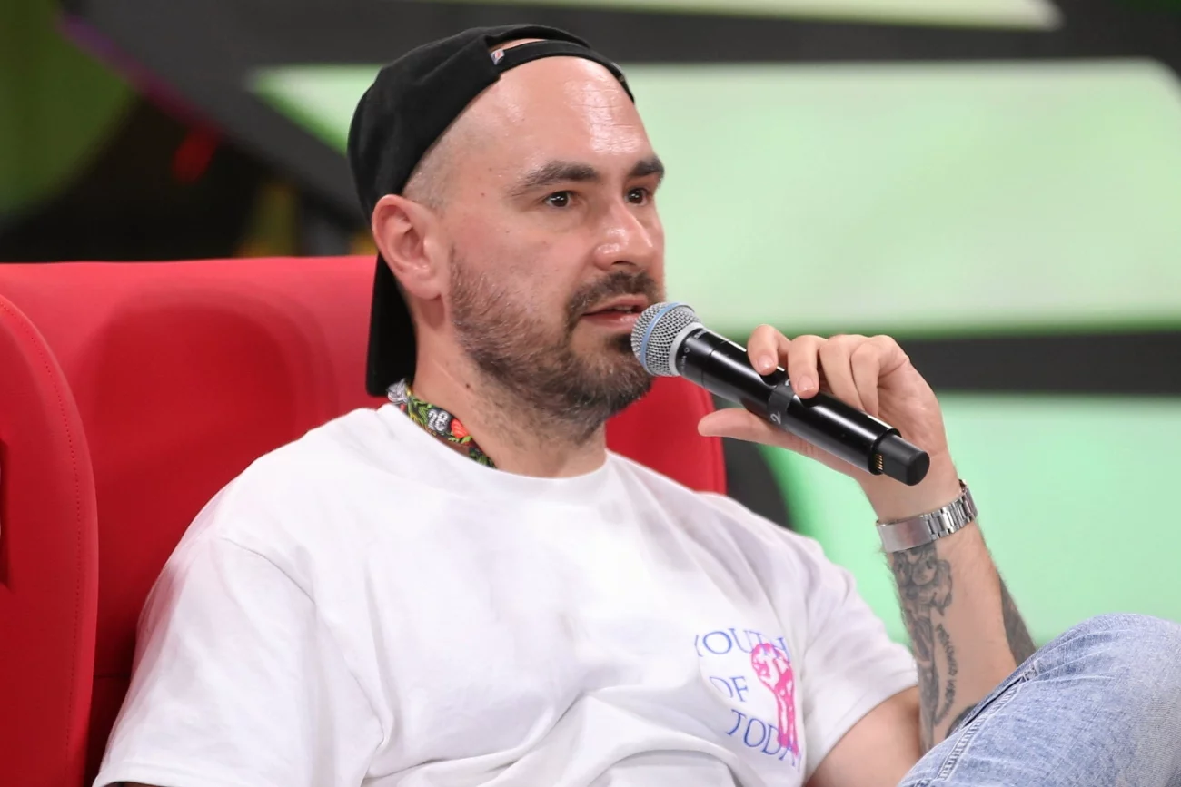 Jakub Żulczyk o tym, kogo ucieszy wygrana Nawrockiego. "Podpowiedź: lubi botoks" Jakub Żulczyk o wygranej Karola Nawrockiego. Wskazał, kogo ona ucieszy