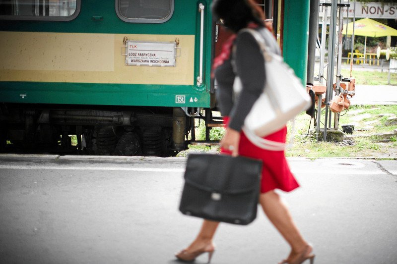 "Słoiki są nie do zaorania, bo są na dorobku". Więcej pracują, bardziej im zależy i nie dadzą się zwolnić