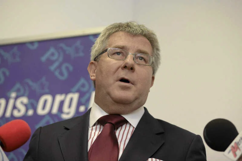Ryszard Czarnecki, wiceprzewodniczący Parlamentu Europejskiego, broni prezesa Trybunału Konstytucyjnego, który przyjął kościelny medal.