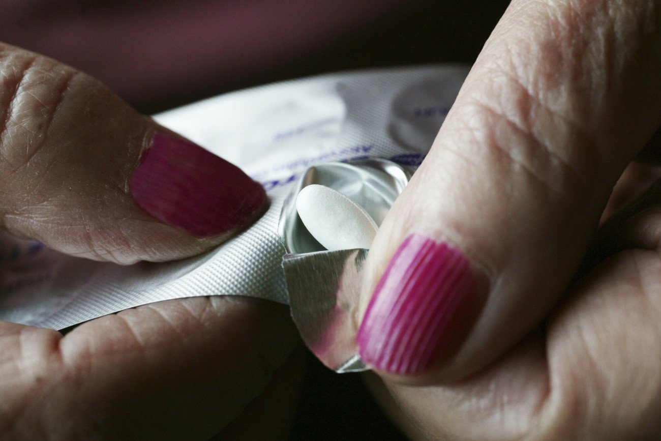 Leki nasenne oparte na benzodiazepinach po krótkim czasie potrafią uzależnić. Wtedy pojawia się poważny problem.