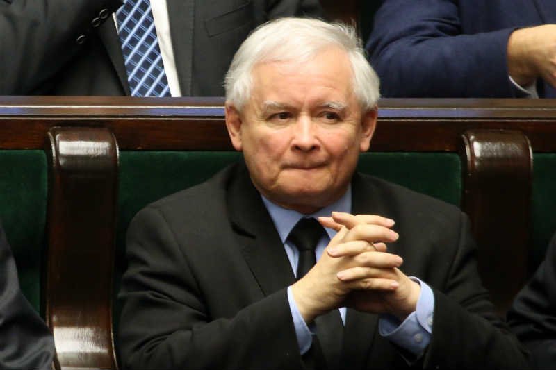 Jarosław Kaczyński ma się czym martwić – PiS traci w sondażach.