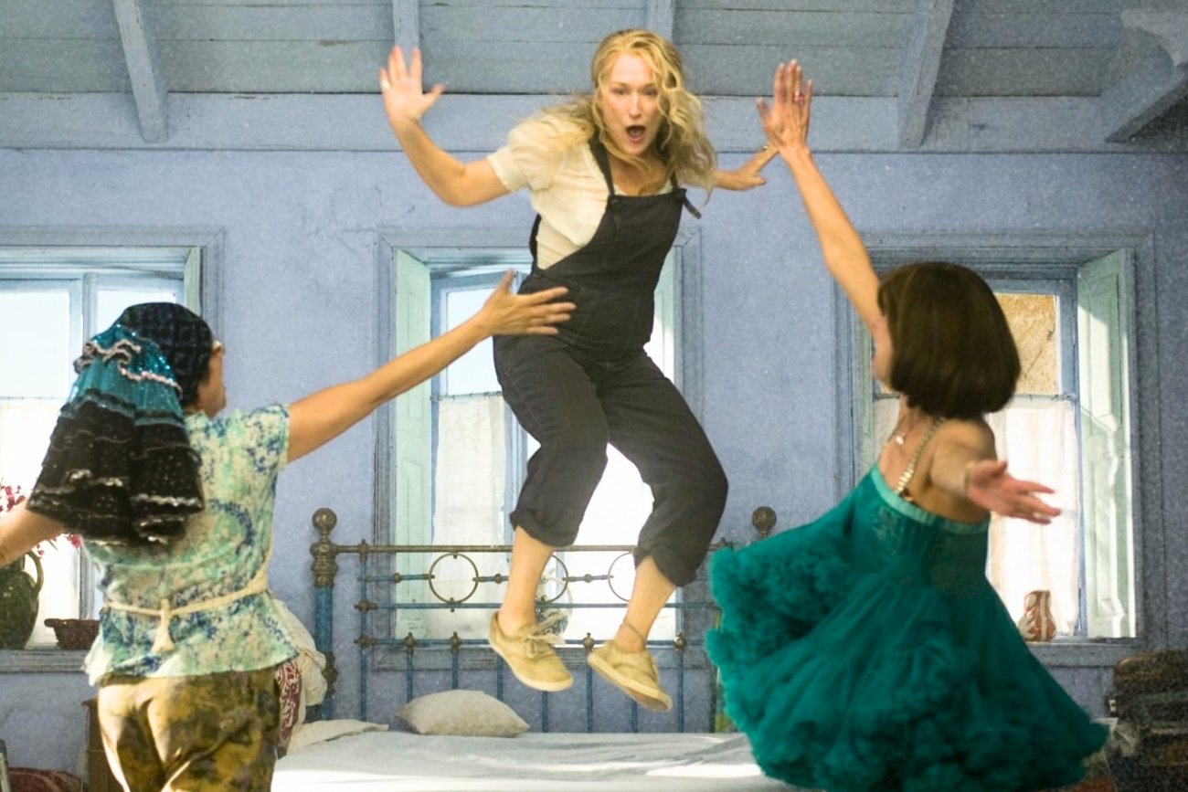 5 filmów, które trzeba obejrzeć przed wyjazdem na wakacje. Zero stresu, czysta przyjemność 5 filmów na wakacje. Na lato jest idealna nie tylko "Mamma Mia"