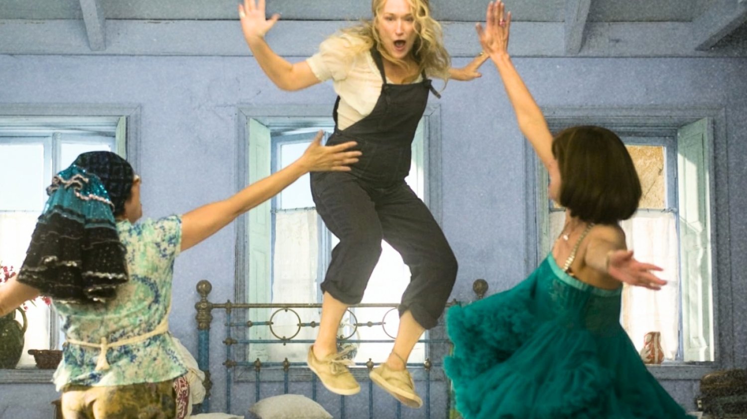 5 filmów, które trzeba obejrzeć przed wyjazdem na wakacje. Zero stresu, czysta przyjemność 5 filmów na wakacje. Na lato jest idealna nie tylko "Mamma Mia"