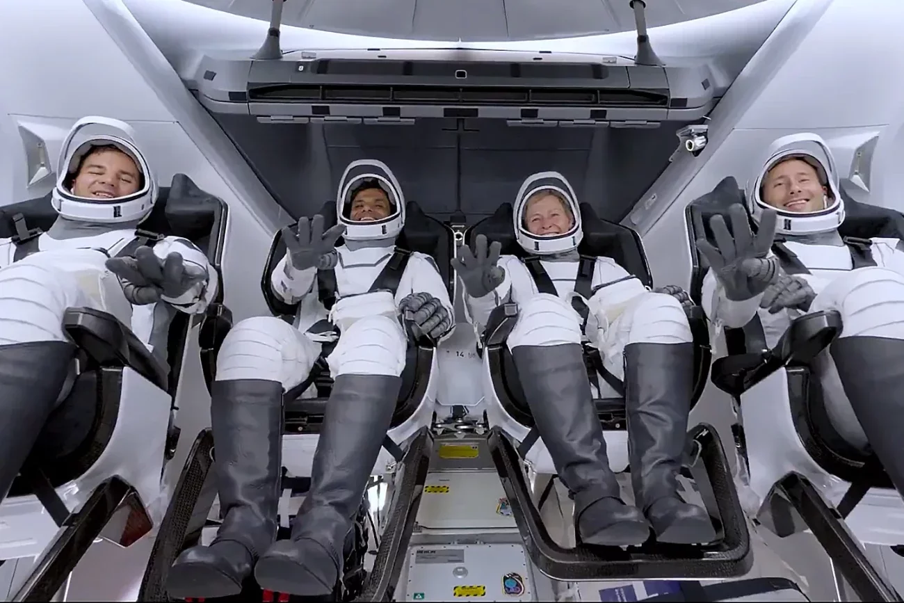 Sławosz Uznański-Wiśniewski wraca na Ziemię. Podano godzinę lądowania na oceanie