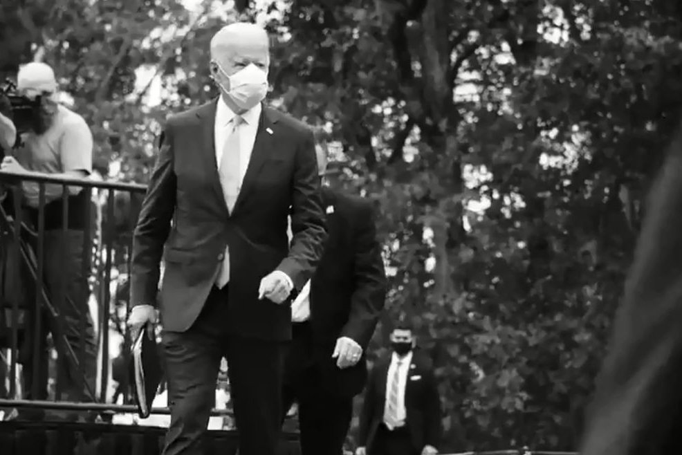Joe Biden pokazał klip wyborczy z piosenką Eminema "Lose Yourself".