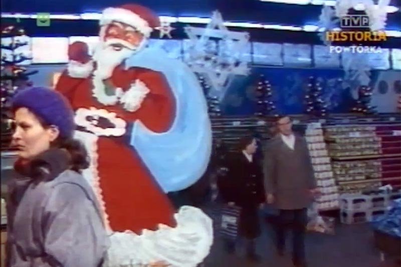Jak wyglądały bożonarodzeniowe zakupy 25 lat temu? Święta w PRL były chyba nieco inne niż dziś....
