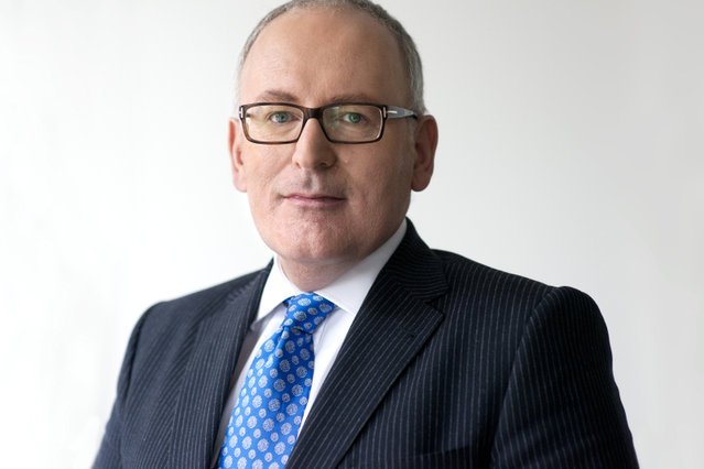 Frans Timmermans znany był głównie z walki z antysemityzmem, islamofobią i homofobią. Jednym z marzeń polityka są też małżeństwa homoseksualne na terenie całej UE.