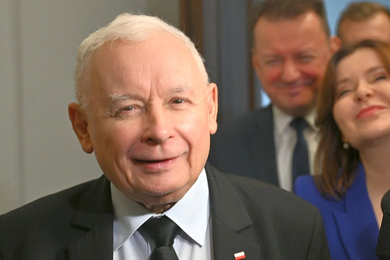 Jarosław Kaczyński trafił na badania do szpitala w Lublinie jako pacjent "NN", czyli o nieustalonej tożsamości Jarosław Kaczyński trafił na badania do szpitala w Lublinie jako pacjent "NN", czyli o nieustalonej tożsamości