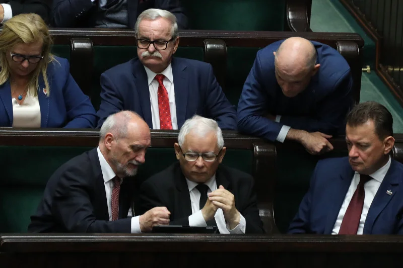 Konflikt w Zjednoczonej Prawicy nie jest skutkiem ustawy dotyczącej ochrony zwierząt, to był jedynie katalizator - mówią w PiS.